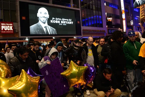 Поклонники баскетболиста выражают соболезнования его семье