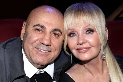 «Мы спасли жизнь девочке с редкой формой рака»: Иосиф Пригожин рассказал, как с женой собрали деньги на операцию «Мы спасли жизнь девочке с редкой формой рака»: Иосиф Пригожин рассказал, как с женой собрали деньги на операцию