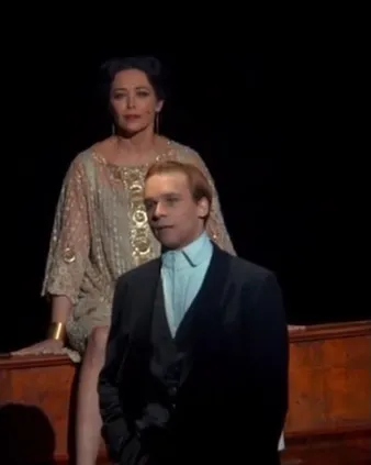 Нажми и смотри