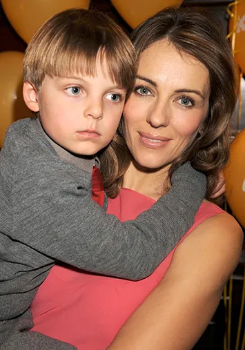 развод во время беременности херли