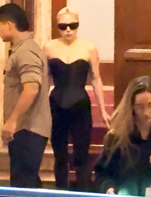 Леди Гага на съемках в Милане