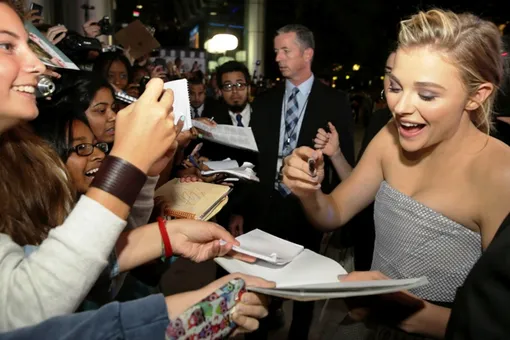 Хлоя Морец на премьере фильма «Великий Уравнитель»