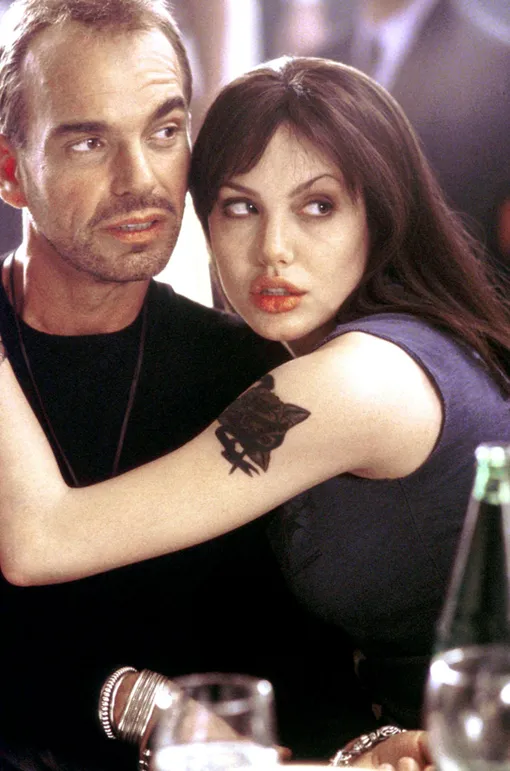 Билли Боб Торнтон и Анджелина Джоли поженились в 2000 году