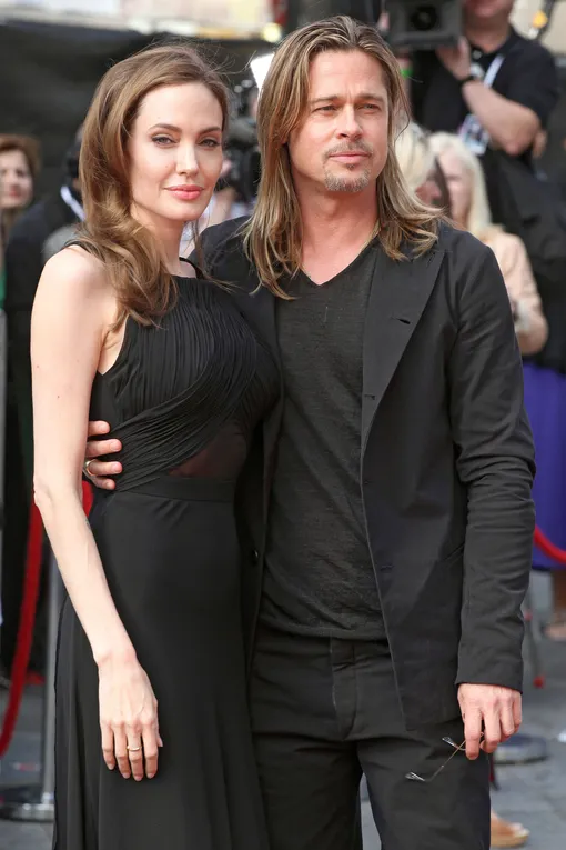 Анджелина Джоли рассказала о расставании с Брэдом Питтом Анджелина Джоли рассказала о расставании с Брэдом Питтом