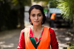 Дворник из Душанбе стала одной из самых красивых женщин мира