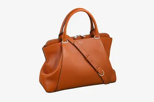 Cartier перезапускают сумку C de Cartier Cartier перезапускают сумку C de Cartier