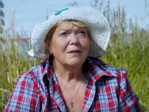 Ирина Андрианова в фильме «Сельский детектив. Убийство на Ивана Купалу» Ирина Андрианова в фильме «Сельский детектив. Убийство на Ивана Купалу»