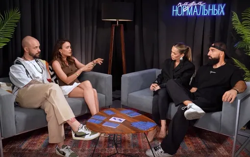 Саша ST и Ассоль на шоу Анны Хилькевич и Артура Мартиросяна Саша ST и Ассоль на шоу Анны Хилькевич и Артура Мартиросяна