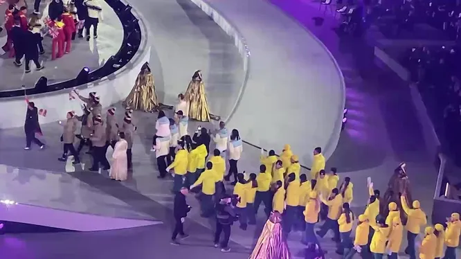 Нажми и смотри