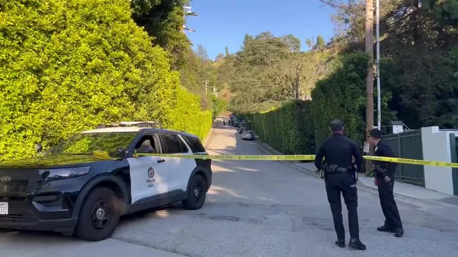 Нажми и смотри