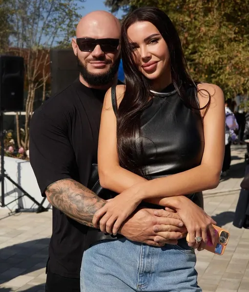 Джиган и Оксана Самойлова купили заброшенный пансионат Джиган и Оксана Самойлова купили заброшенный пансионат