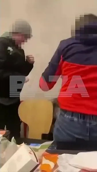 Нажми и смотри