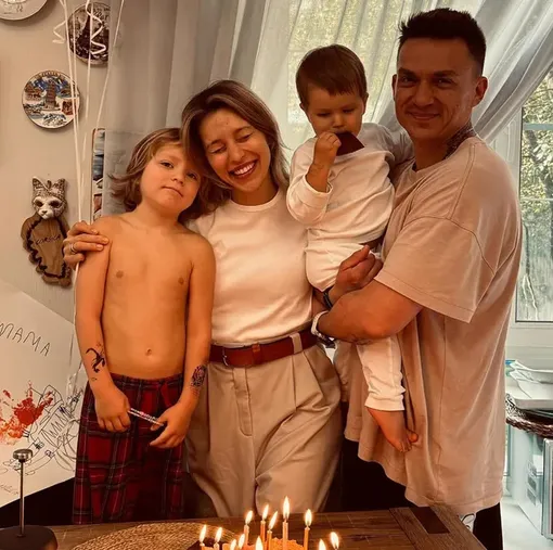 Регина Тодоренко и Влад Топалов стали многодетными родителями