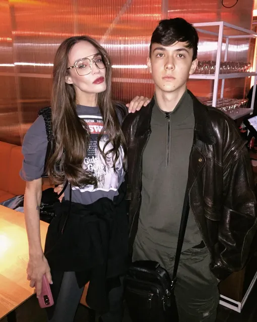 Алена Водонаева с сыном