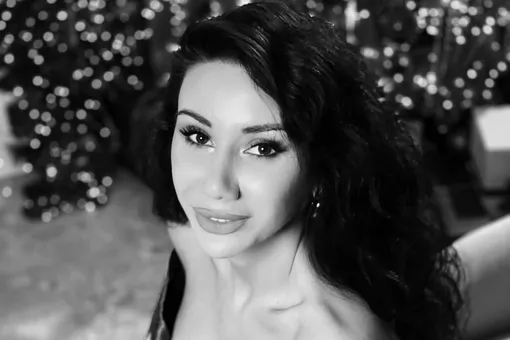 Скончалась от тяжелых травм 37-летняя звезда шоу «Голос Азербайджана» Влада Ахундова Скончалась от тяжелых травм 37-летняя звезда шоу «Голос Азербайджана» Влада Ахундова