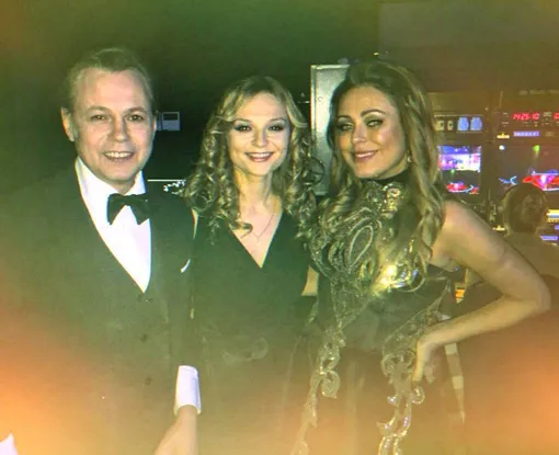 Владимир Левкин, его жена Маруся и Юлия Началова