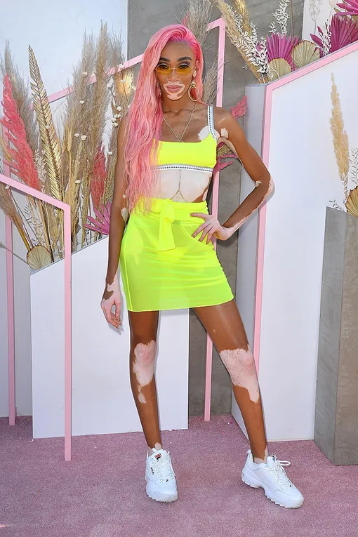 Уинни Харлоу