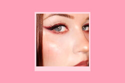 Макияж в стиле «красное вино»: идея для праздничного бьюти-образа с красивым сиянием на финише