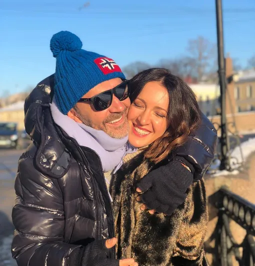 Сергей Шнуров с бывшей женой Матильдой Сергей Шнуров с бывшей женой Матильдой
