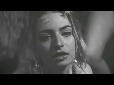 Нажми и смотри