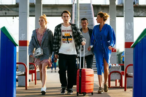 Завершились съемки сериала IVI Originals «И снова здравствуйте!» Завершились съемки сериала IVI Originals «И снова здравствуйте!»