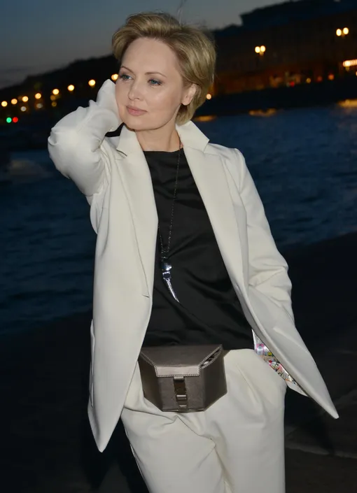 Елена Ксенофонтова призналась, что свободна