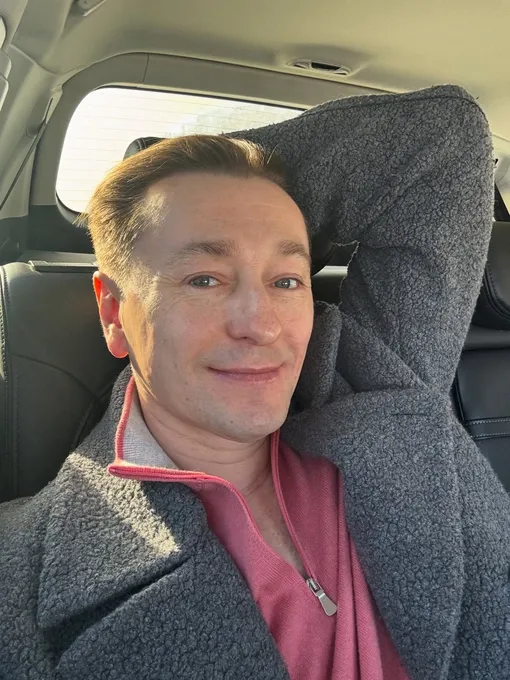 Сергей Безруков заявил, что не претендует на место Константина Богомолова Сергей Безруков заявил, что не претендует на место Константина Богомолова