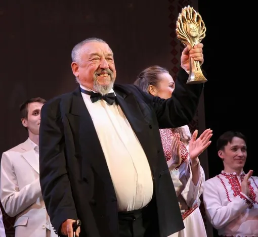 Василий Пектеев был успешным режиссером Василий Пектеев был успешным режиссером
