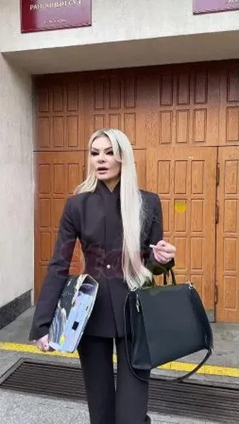 Нажми и смотри