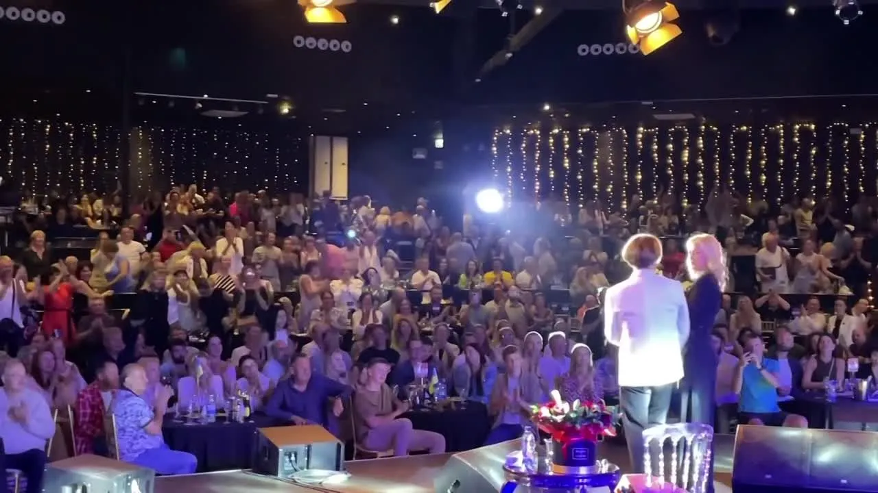 Нажми и смотри Нажми и смотри