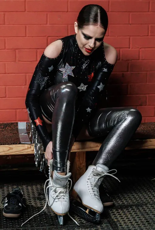 Ангелина Пахомова сыграла главную роль в сериале «На льду»