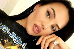 «Жизнь меня сделала стервой»: Решетова показала, как выглядела в 14 лет