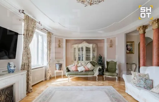 Певица Слава продала эту квартиру