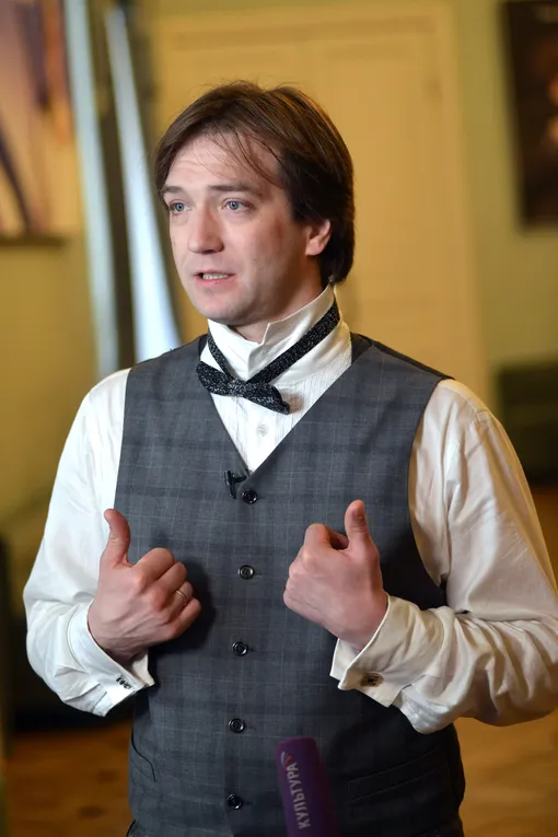 Петр Красилов много работает и ездит в командировки