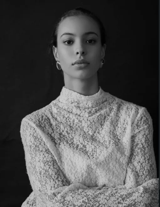 Дочь Сергея Жукова предстала в эффектном образе