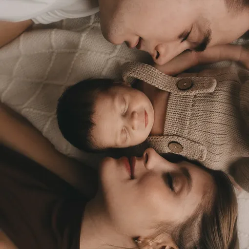 Родители с сыном Родители с сыном