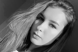Умерла 19-летняя россиянка Регина Шутенко, сердце которой остановилось на пляже в Египте Умерла 19-летняя россиянка Регина Шутенко, сердце которой остановилось на пляже в Египте