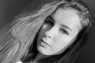 Умерла 19-летняя россиянка Регина Шутенко, сердце которой остановилось на пляже в Египте Умерла 19-летняя россиянка Регина Шутенко, сердце которой остановилось на пляже в Египте