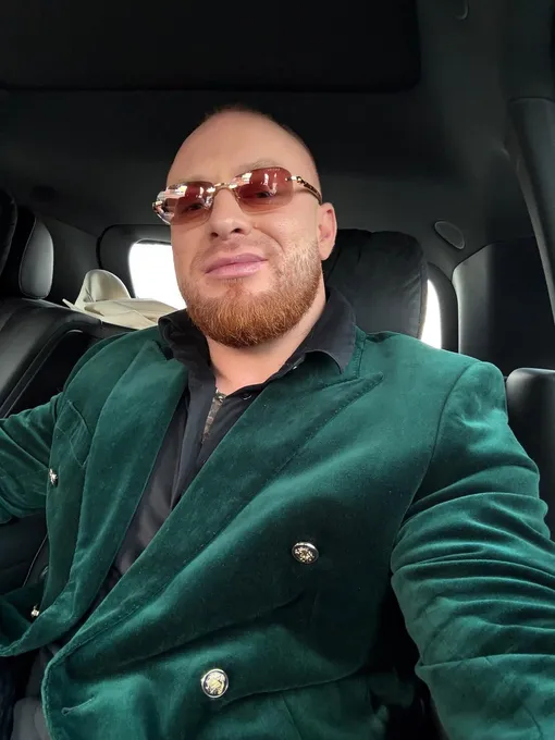 Леше Свику пришлось признать внебрачную дочь