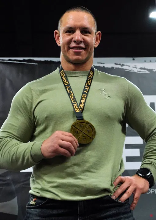 Дмитрий Исаев прожил 35 лет