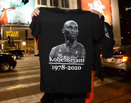 Поклонники Брайанта требуют сменить эмблему NBA в его честь