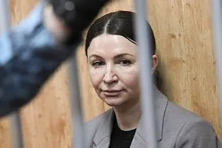 «Печет хлеб по ночам в адских условиях»: бывшая сокамерница Елены Блиновской рассказала об условиях ее содержания