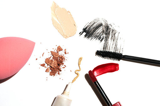 Опасности использования просроченной косметики: что говорят эксперты Опасности использования просроченной косметики что говорят эксперты