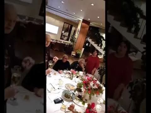 Нажми и смотри