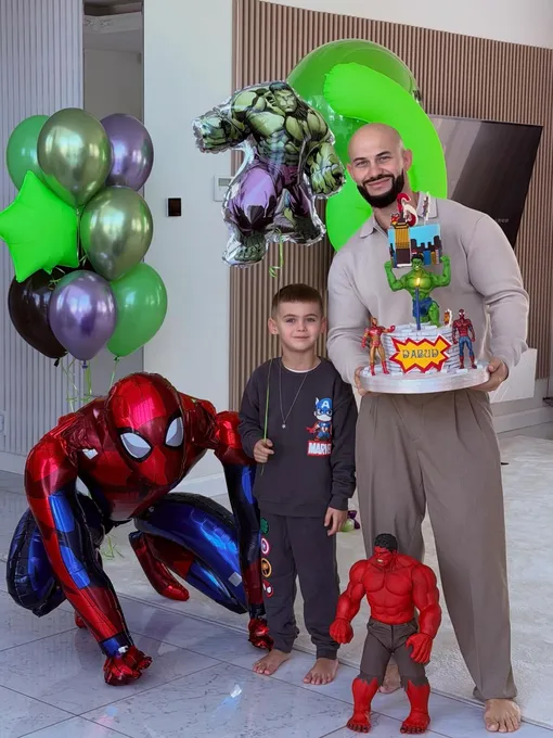 Джиган с сыном Давидом Джиган с сыном Давидом