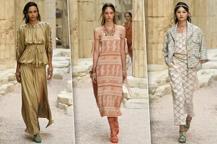 Греческие богини Chanel: лучшие образы круизной коллекции Resort 2018 Греческие богини Chanel: лучшие образы круизной коллекции Resort 2018