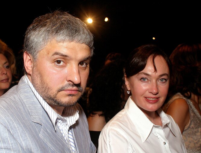 Мүлдем жалаңаш Лариса Гузеева.