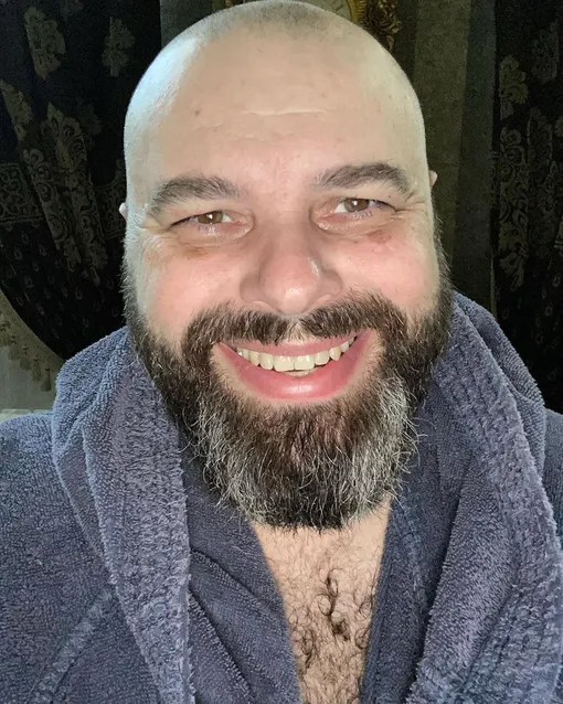 Максим активно борется с лишним весом