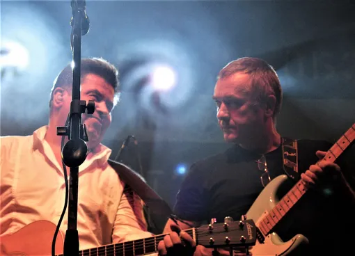 Николай Расторгуев и Юрий Рыманов на сцене Николай Расторгуев и Юрий Рыманов на сцене