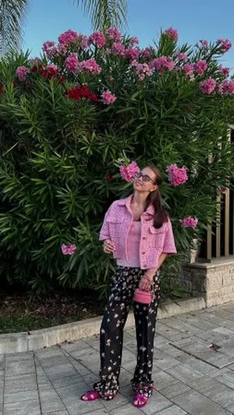 Нажми и смотри